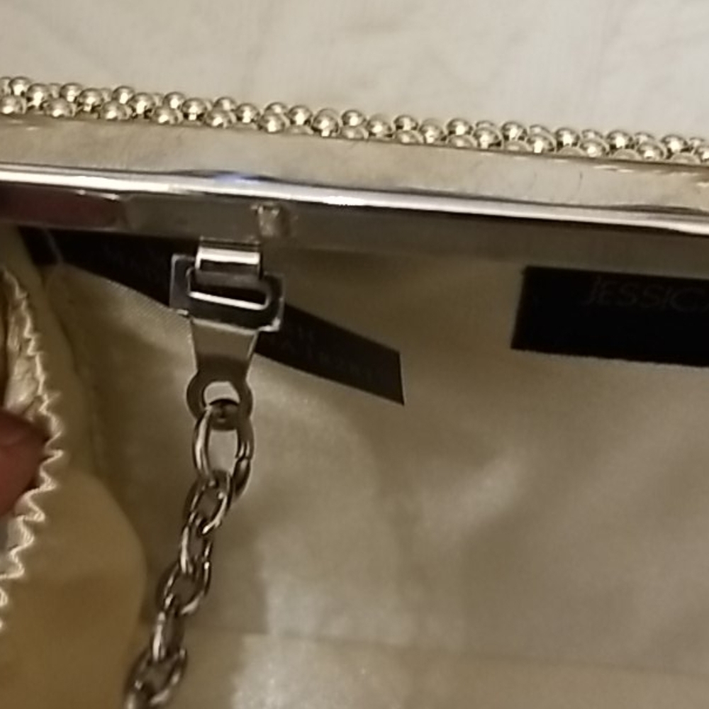Jessica McClintock clutch - Picture 10 of 12